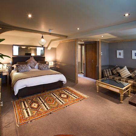The Farmhouse Hotel And Restaurant Saint Saviour Bilik gambar